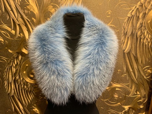 Fuchskragen babyblau pelz - fuchskragen,